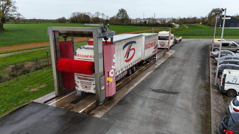 station de lavage poids lourds à Niort